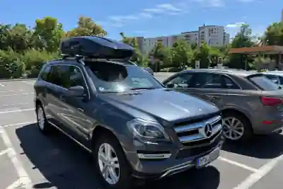 Dachbox in Eschborn auf einem Mercedes ML