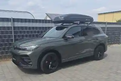 Dachbox in Rheinstetten auf einem VW Tiguan