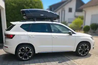 Dachbox auf einem Cupra Ateca