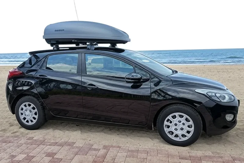 Kirchheimbolanden - eine 370-Liter Dachbox auf einem Hyundai i30