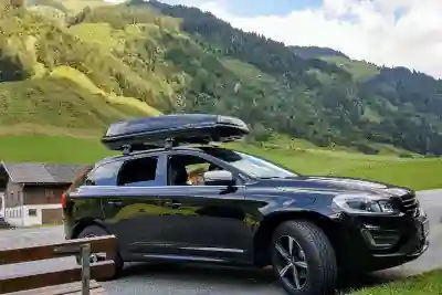 Eine THULE-Dachbox mit 530 Liter Volumen für Ihren Volvo XC60